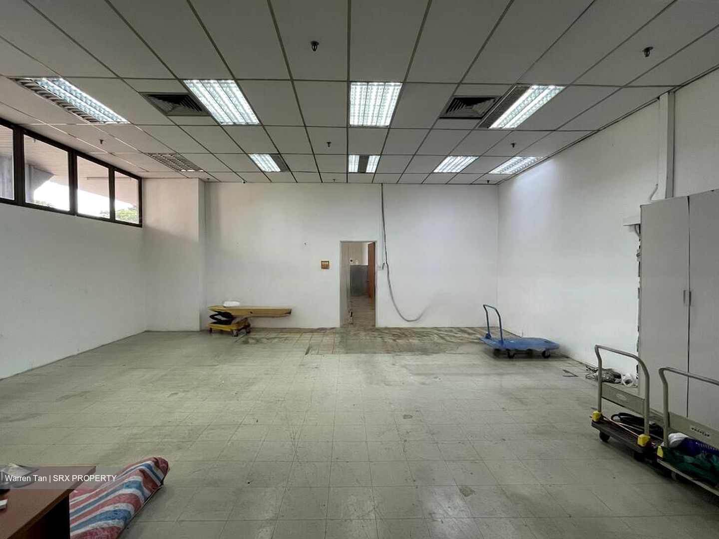 Sindo Industrial Building (D13), Factory #497386041